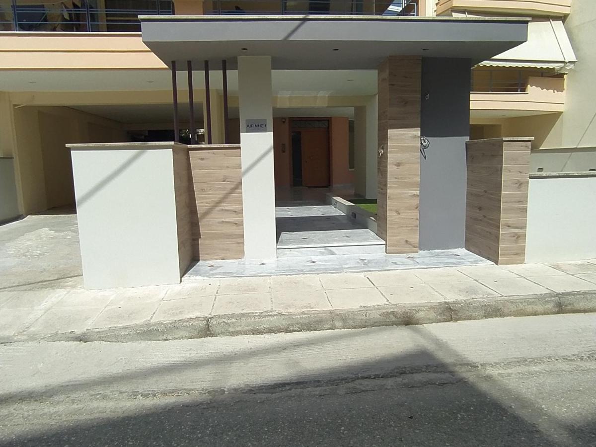 Ioanna'S Luxury Two Bedroom Apartment Nafplio Bagian luar foto