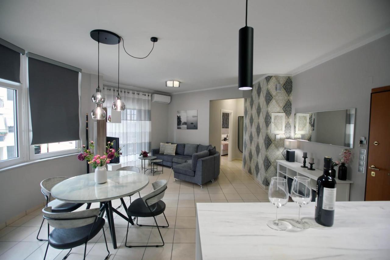 Ioanna'S Luxury Two Bedroom Apartment Nafplio Bagian luar foto
