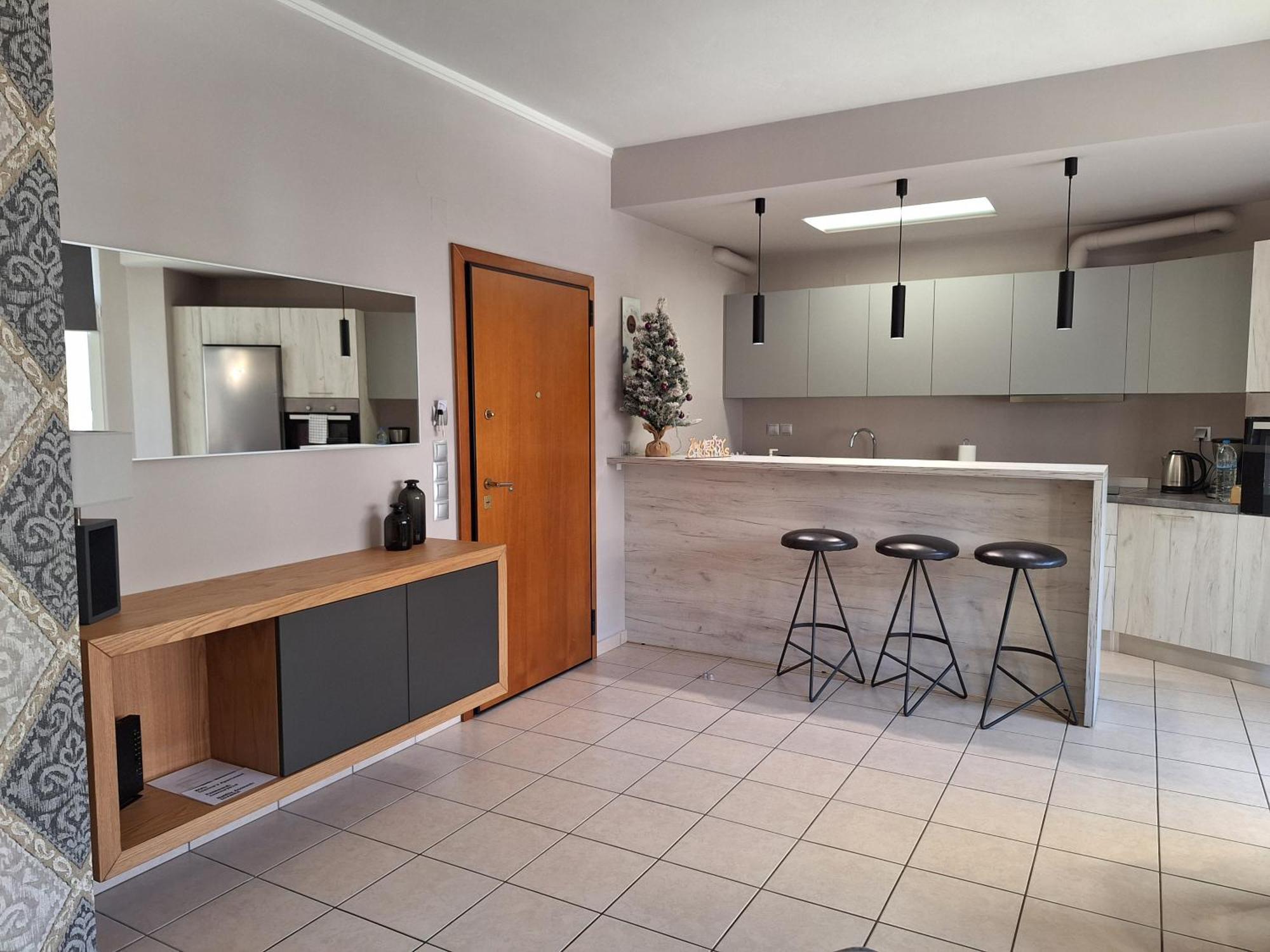 Ioanna'S Luxury Two Bedroom Apartment Nafplio Bagian luar foto