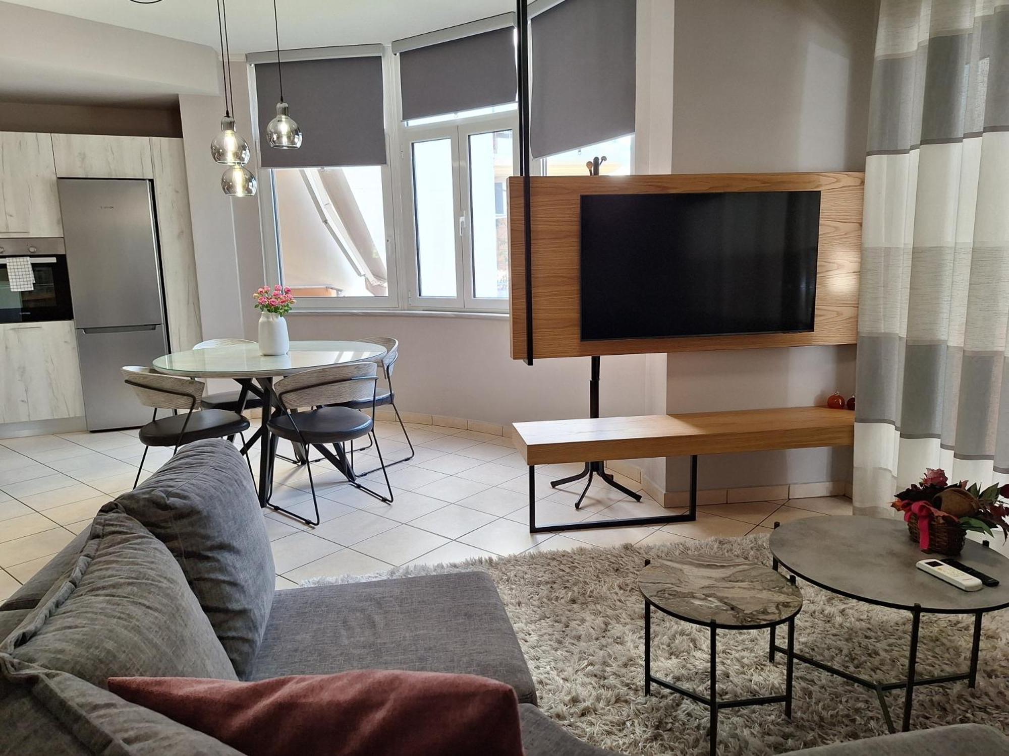 Ioanna'S Luxury Two Bedroom Apartment Nafplio Bagian luar foto